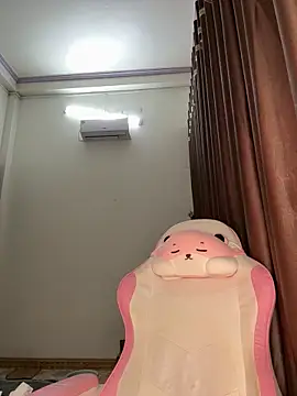 wang1472581 online show from 02/09/26, 09:24