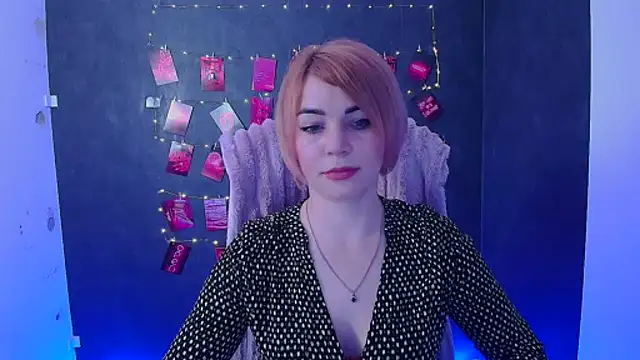 CuttieEmma online show from 04/02/26, 11:41