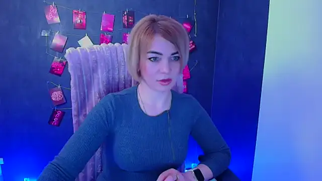 CuttieEmma online show from 04/14/26, 11:49