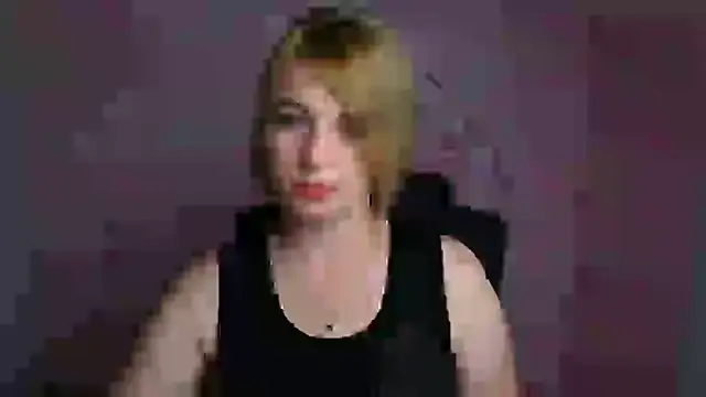 Snapshot of CuttieEmma chatting on 06/29/26, 05:25 CuttieEmma online show from 06/29/26, 05:25