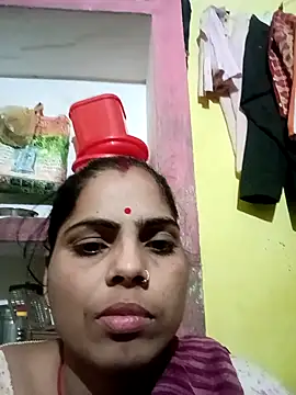 Snapshot of Priyakoli4568 chatting on 02/20/26, 01:11 Priyakoli4568 online show from 02/20/26, 01:11