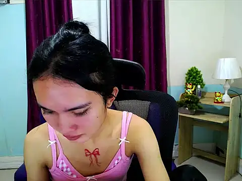 devine goddess online show from 05/08/26, 03:50