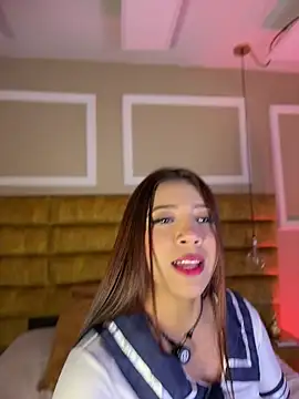 Pushaina  1 online show from 04/17/26, 03:20