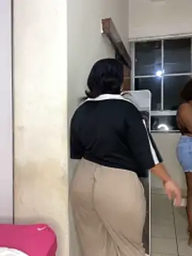 MeekyCurvyAss online show from 05/22/26, 08:14