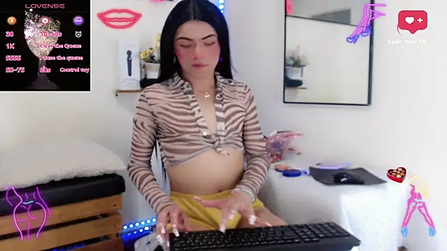 NathalialLooes online show from 03/31/26, 09:37