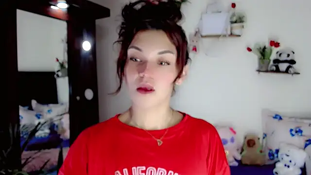 NathalialLooes online show from 06/29/26, 10:21