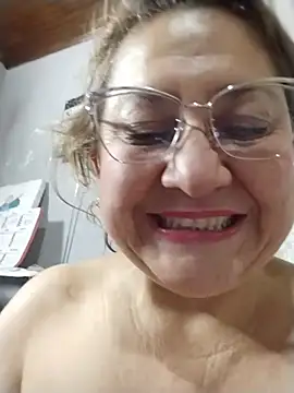 Snapshot of JULIETA_21- chatting on 07/03/26, 04:41 JULIETA 21- online show from 07/03/26, 04:41