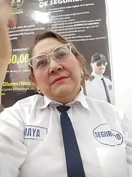 Snapshot of JULIETA_21- chatting on 07/06/26, 03:03 JULIETA 21- online show from 07/06/26, 03:03