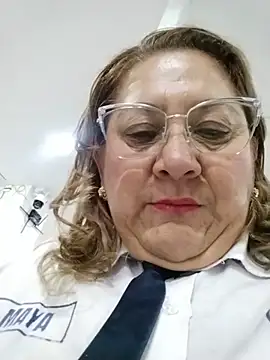 Snapshot of JULIETA_21- chatting on 07/15/26, 02:00 JULIETA 21- online show from 07/15/26, 02:00