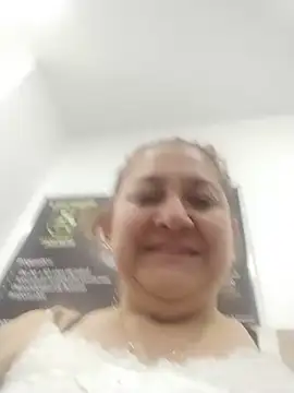 Snapshot of JULIETA_21- chatting on 07/18/26, 05:39 JULIETA 21- online show from 07/18/26, 05:39