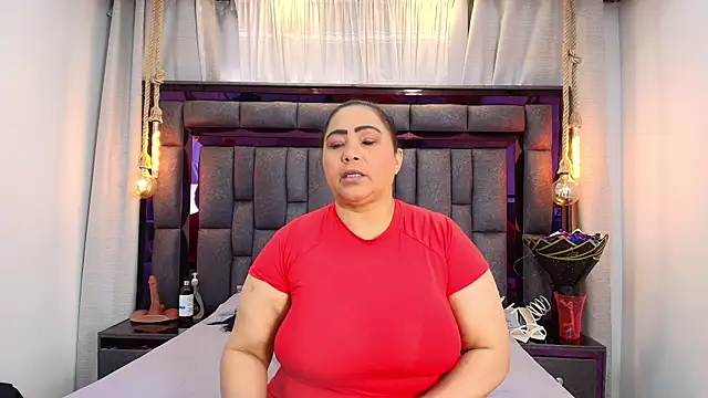 Karina Mendoza online show from 05/01/26, 11:59