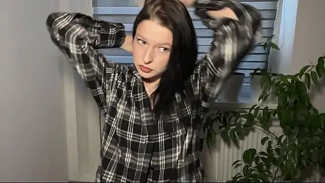 Sarahsolara online show from 03/02/26, 03:19