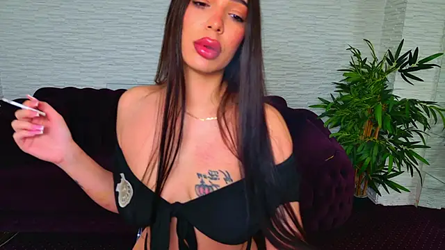 MollyDolley online show from 02/28/26, 08:21