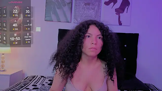 Zoe-yanin online show from 02/28/26, 06:42