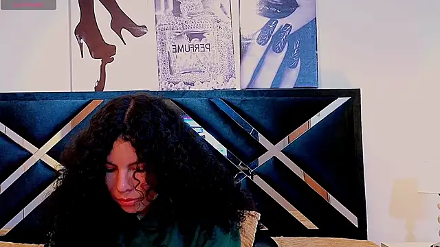 Zoe-yanin online show from 04/16/26, 06:52