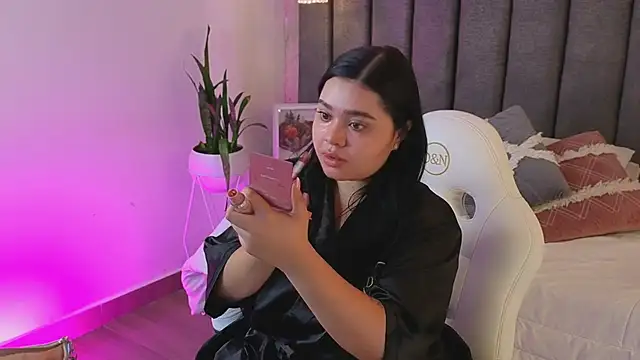 SofiaCortes4 online show from 04/14/26, 09:04