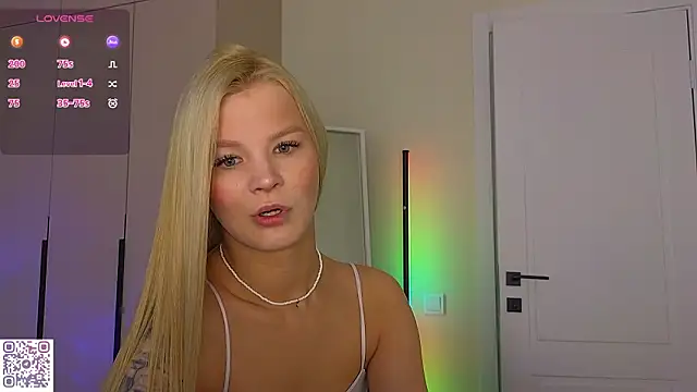 Snapshot of meowbaaby chatting on 02/18/26, 02:51 meowbaaby online show from 02/18/26, 02:51