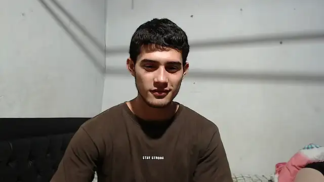 jhayko22 online show from 02/12/26, 08:42