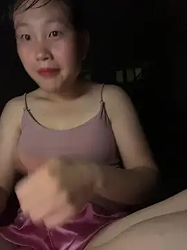 Snapshot of kekely chatting on 06/19/26, 01:15 kekely online show from 06/19/26, 01:15