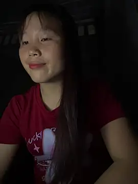 Snapshot of kekely chatting on 07/05/26, 01:29 kekely online show from 07/05/26, 01:29