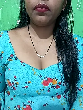 Parul-009 online show from 04/05/26, 05:37