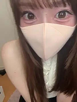 Snapshot of momo_mm chatting on 06/25/26, 04:01 momo mm online show from 06/25/26, 04:01