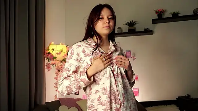 ManyMercuri online show from 02/02/26, 02:05