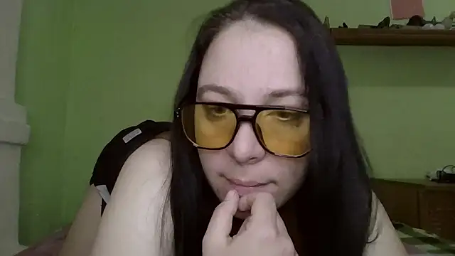 MillaSourety online show from 02/05/26, 12:43