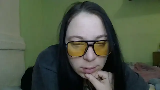 MillaSourety online show from 02/12/26, 08:53