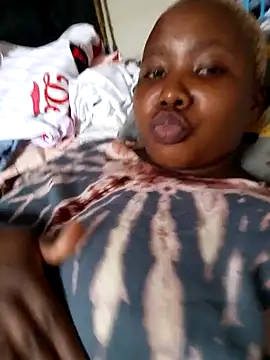 RanniClara online show from 04/18/26, 02:43