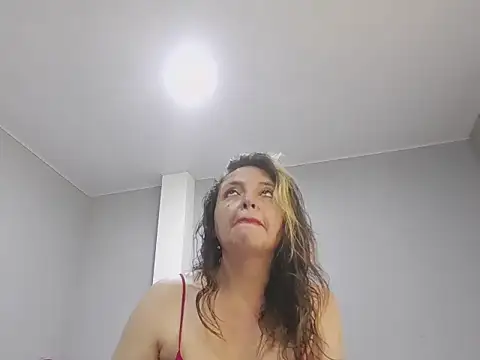 KENDRA-HONEY online show from 04/22/26, 02:29