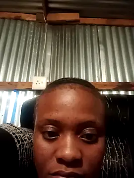 Snapshot of BBWQueenxx chatting on 02/05/26, 11:31 BBWQueenxx online show from 02/05/26, 11:31