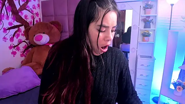 liany taylor online show from 02/22/26, 07:45