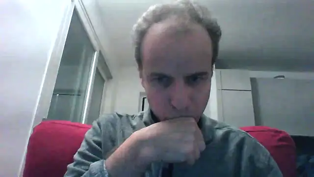 Snapshot of andre_italy chatting on 02/01/26, 10:41 andre italy online show from 02/01/26, 10:41