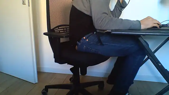 andre italy online show from 03/30/26, 09:10