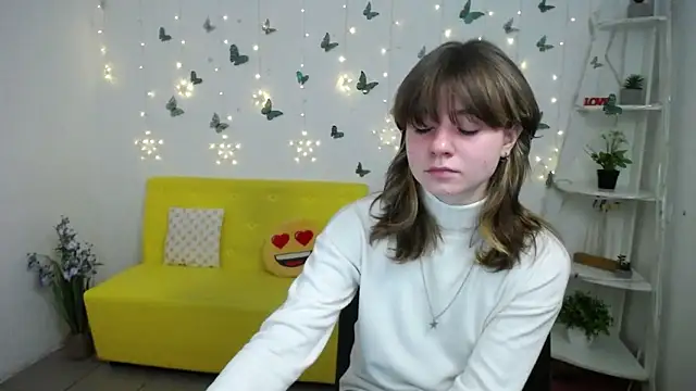 AnnaWest  online show from 02/25/26, 06:23