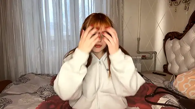 KatheyMichelfelder online show from 02/24/26, 06:00