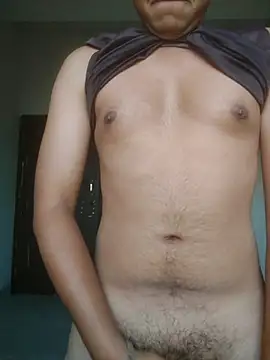 chocolatesboy143 online show from 03/04/26, 01:44