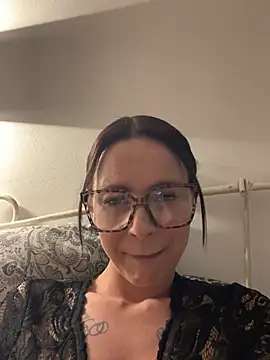 SophieSchmidt online show from 04/08/26, 05:57