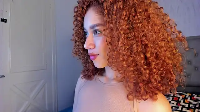 Sienna brunette online show from 04/24/26, 12:07