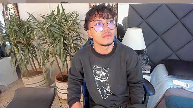 kai storn online show from 04/01/26, 11:22