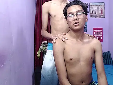 sexys bigcock  online show from 03/13/26, 11:44