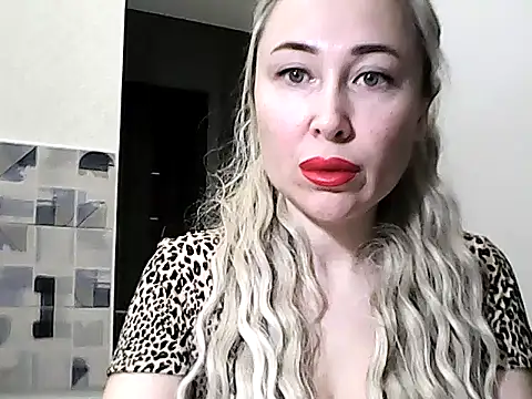 NanaGold2992 online show from 02/23/26, 04:32