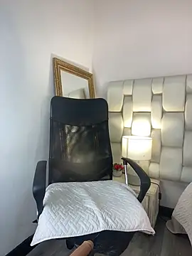 AnnieGirl  online show from 03/10/26, 01:54