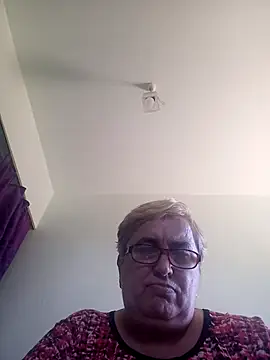 SusanStar874 online show from 05/04/26, 10:00