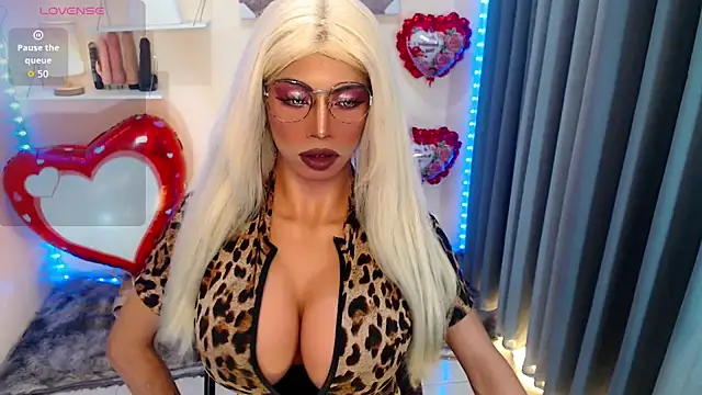 Sexyshamara online show from 02/14/26, 08:44