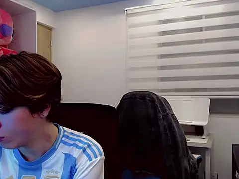 duvisex19 online show from 02/17/26, 04:20