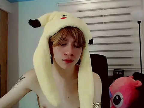 duvisex19 online show from 04/18/26, 02:04