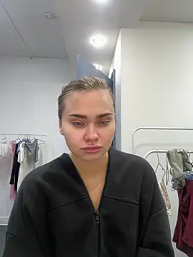 MonicaWestt online show from 02/16/26, 06:53