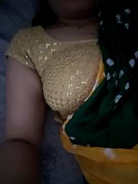Snapshot of Nisha_Lovely chatting on 06/11/26, 08:56 Nisha Lovely online show from 06/11/26, 08:56